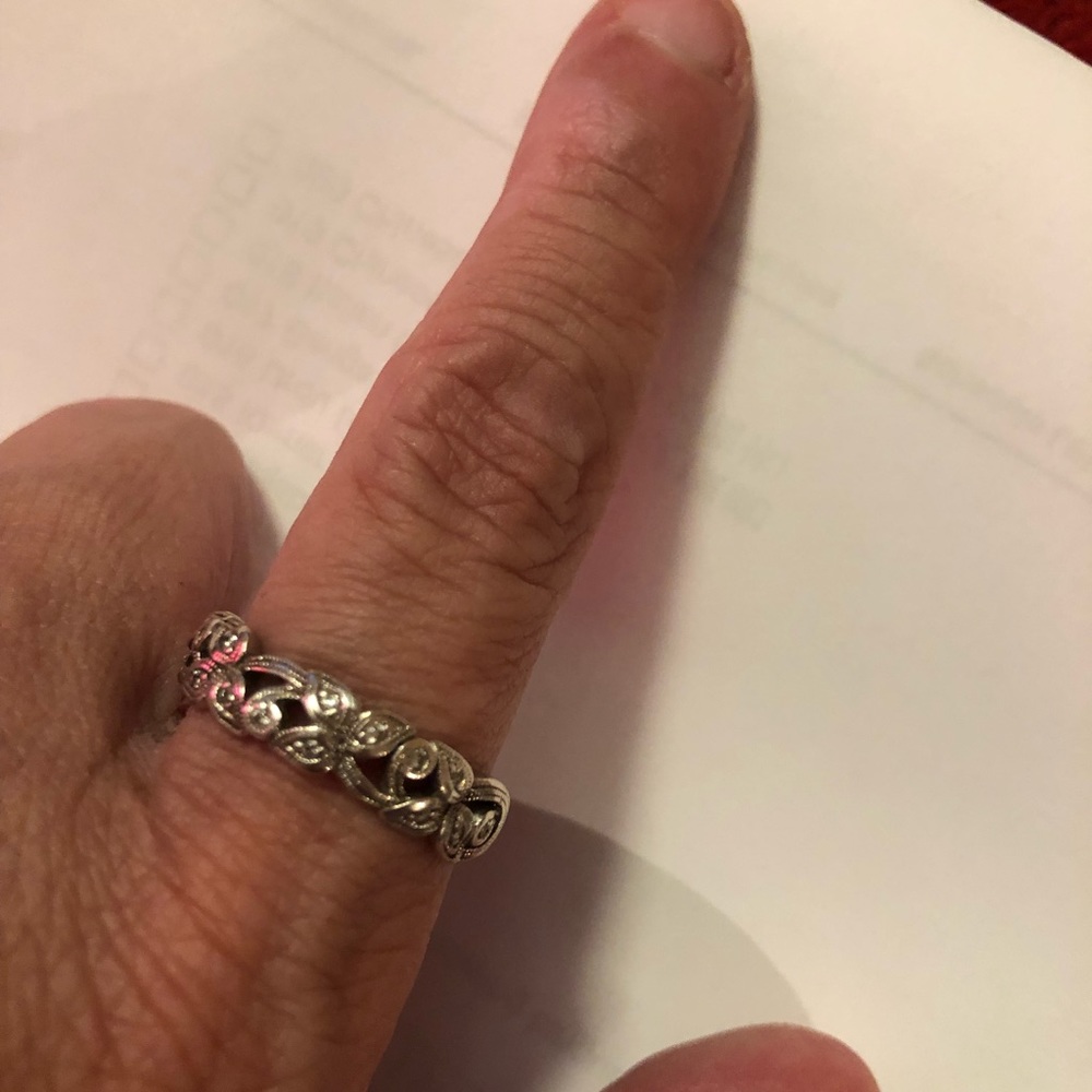 Neil lane .925 band with diamonds